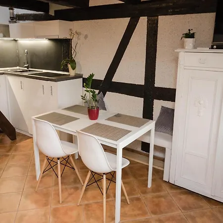 Apartment In Countryside 5 Km From The Sea, Cleaning Included *